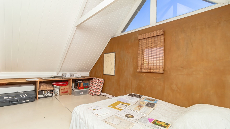 2 Bedroom Property for Sale in Cape Farms Western Cape